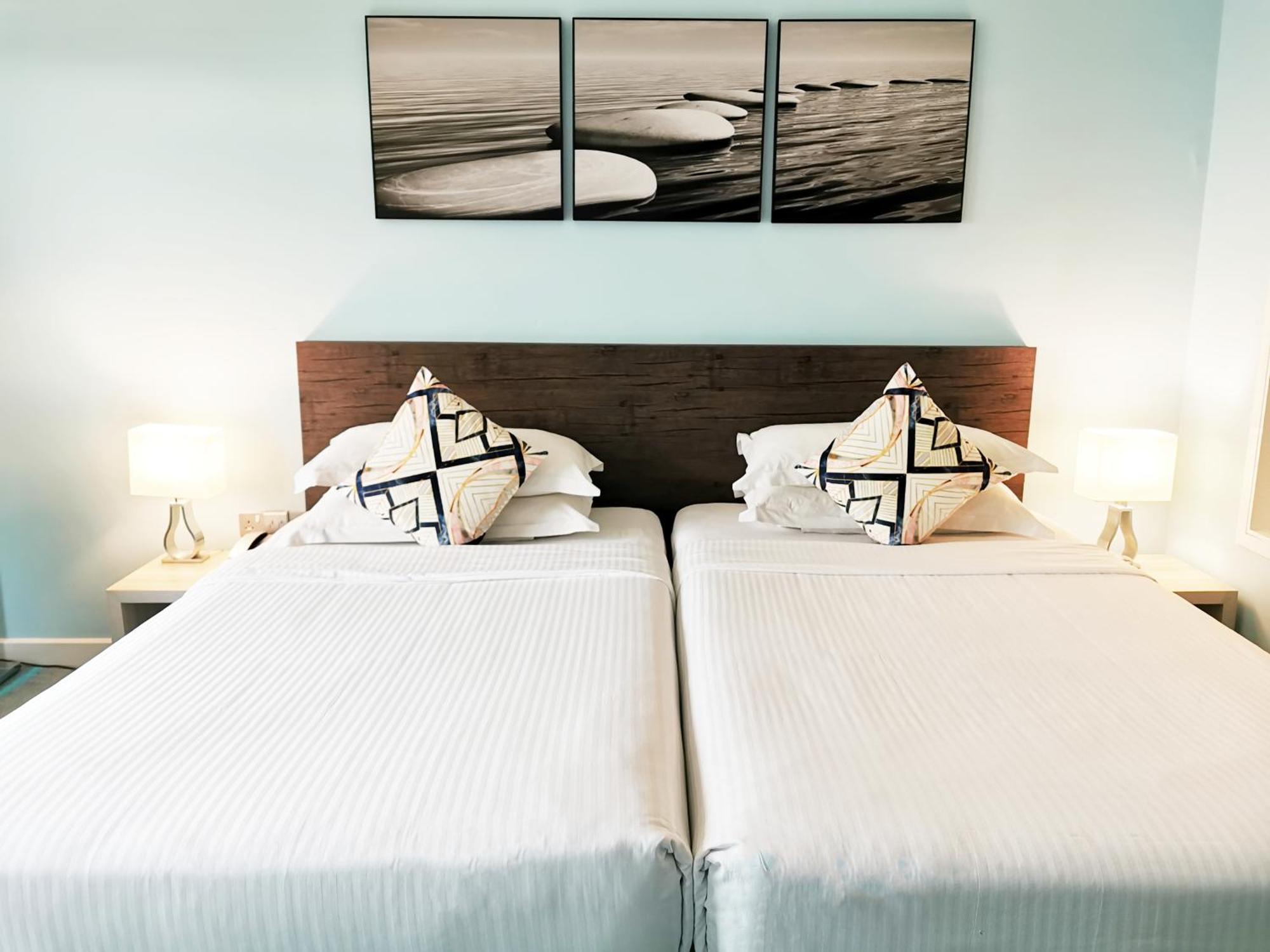 Hotel Thistle