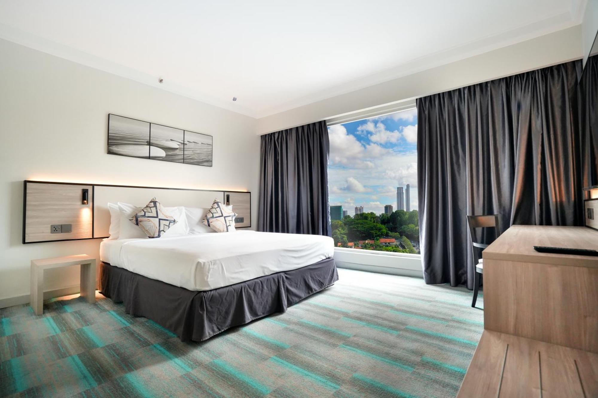 Thistle Hotel
